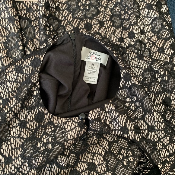 Dentelle mini dress - Picture 3 of 3